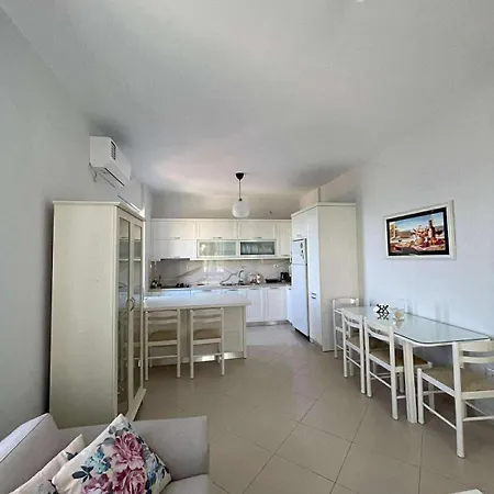 Willa Thanasis's House *